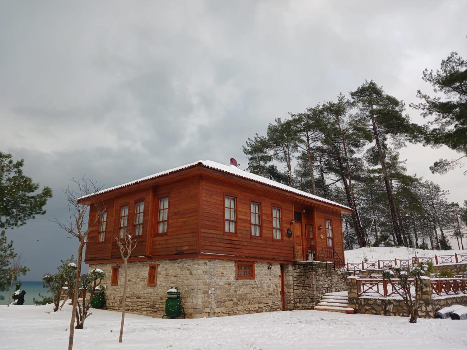 Quiet Abana Bed & Breakfast Ngoại thất bức ảnh